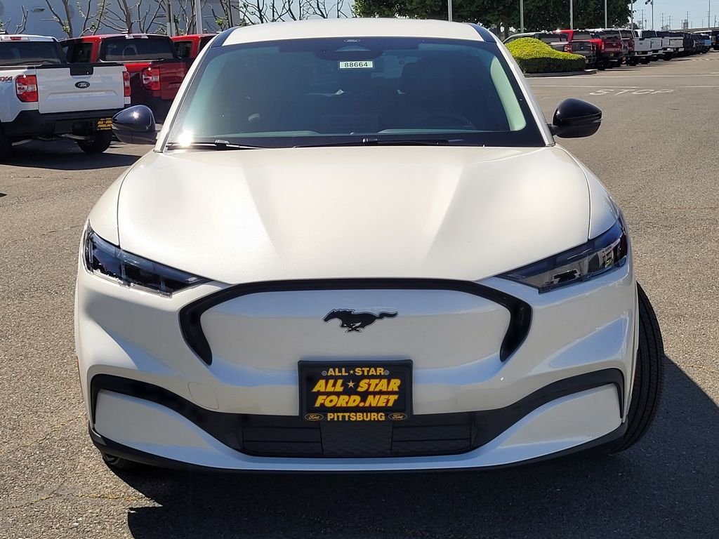 New 2026 Star White Metallic Tri-coat Ford Premium image 2