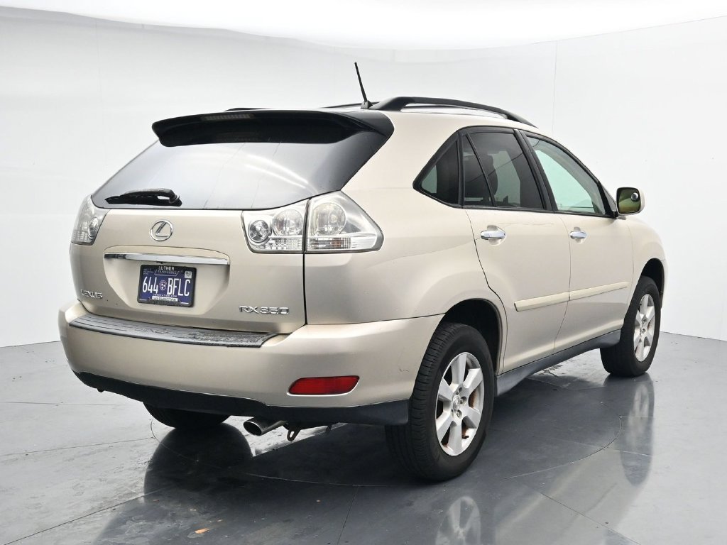 Used 2008  Lexus 350 image 7