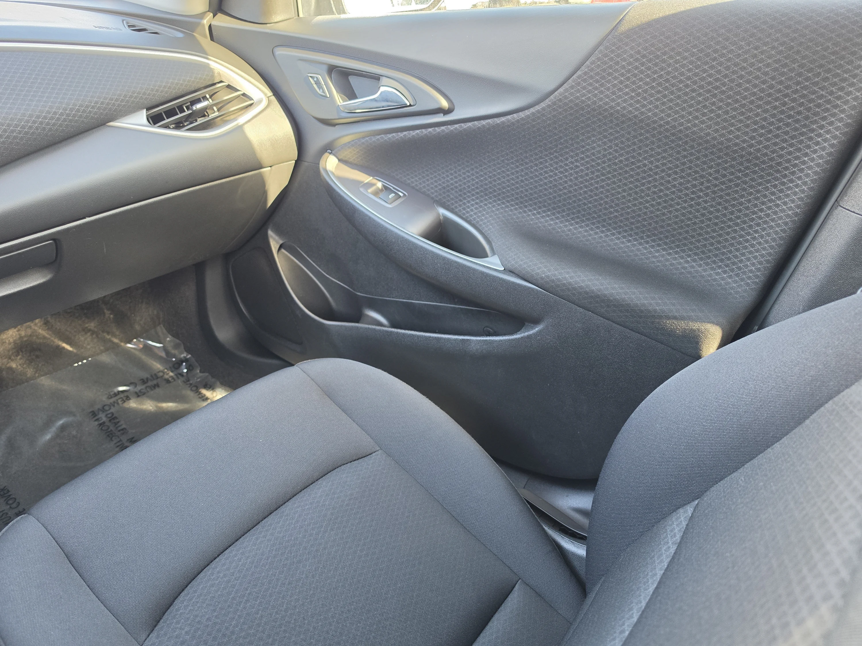 Used 2025 Lakeshore Blue Metallic Chevrolet LT image 20