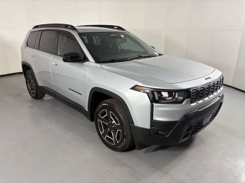 New 2026 Silver Zynith Clearcoat Jeep Laredo image 2
