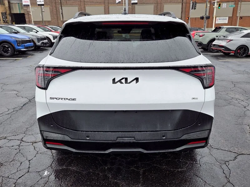 Used 2026 White Kia X-Line image 6