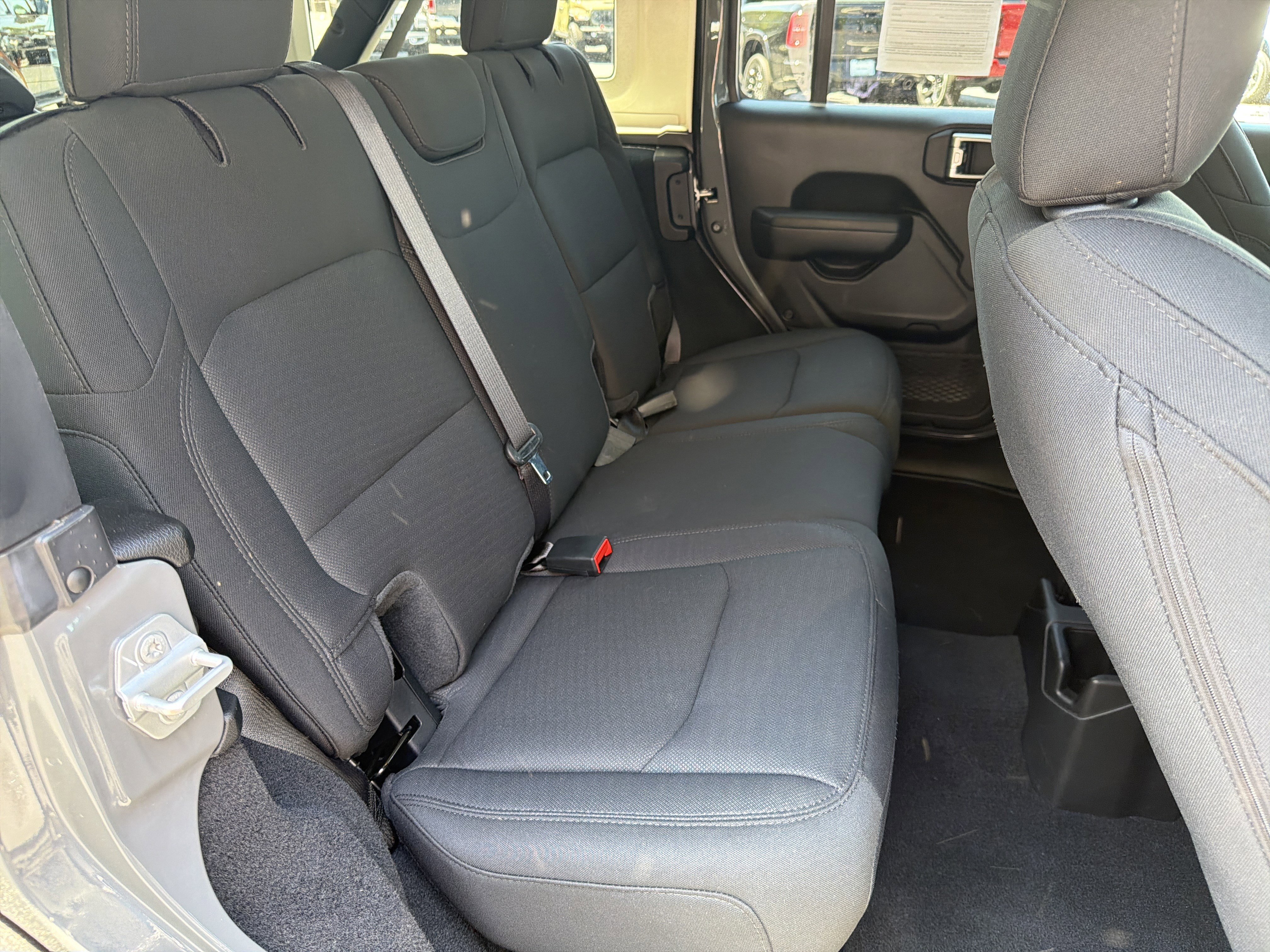Used 2022 Sting-Gray Clearcoat Jeep Unlimited Sport S image 18