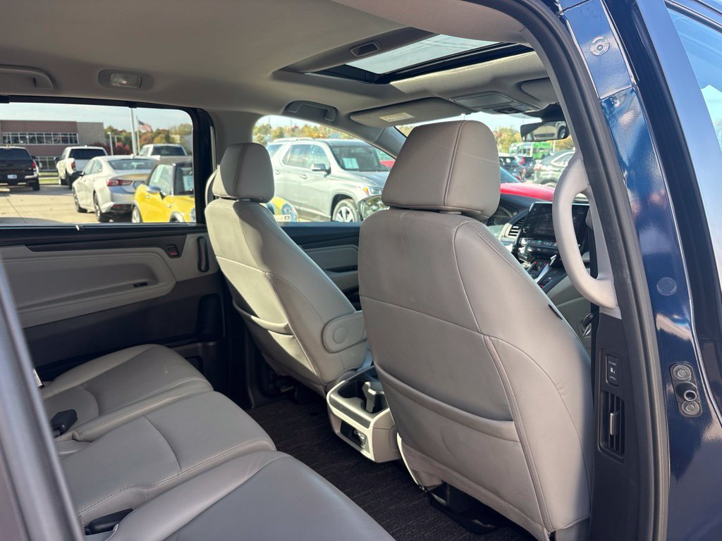 Used 2021 Blue Honda EX-L image 32