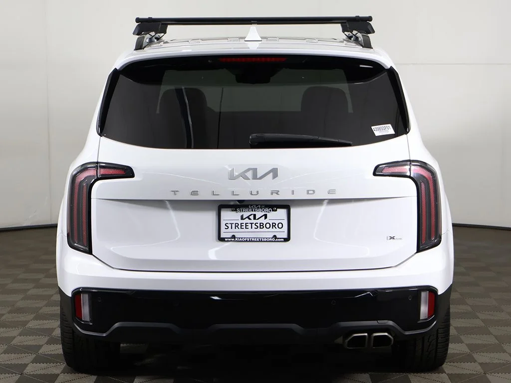 Used 2024 White Kia SX-Prestige X-Line image 17