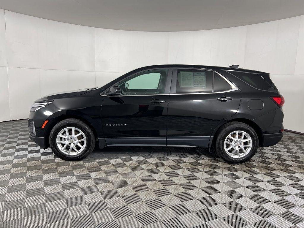 Used 2024 Black Metallic Chevrolet LT image 29