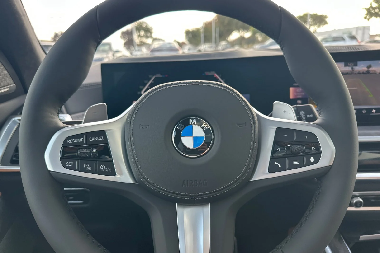 New 2027 Brooklyn Grey Metallic BMW xDrive40i image 22