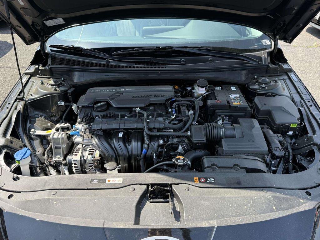 New 2026 Abyss Black Hyundai Limited image 11