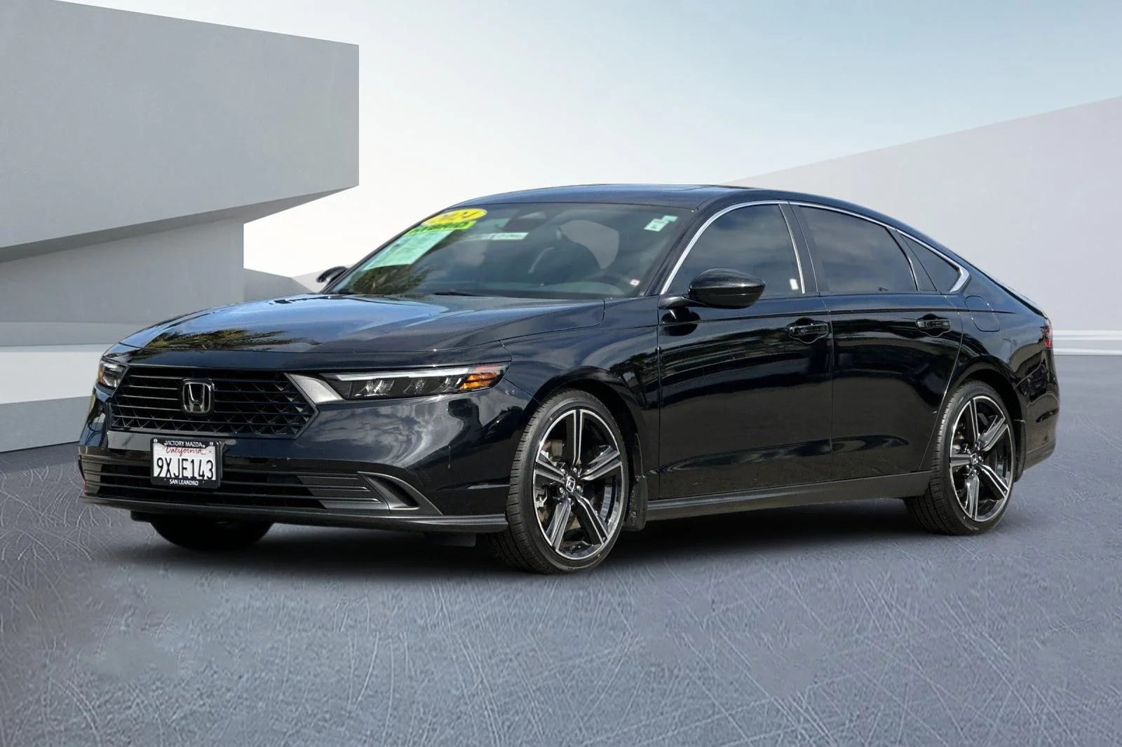 Used 2024  Honda Sport image 8