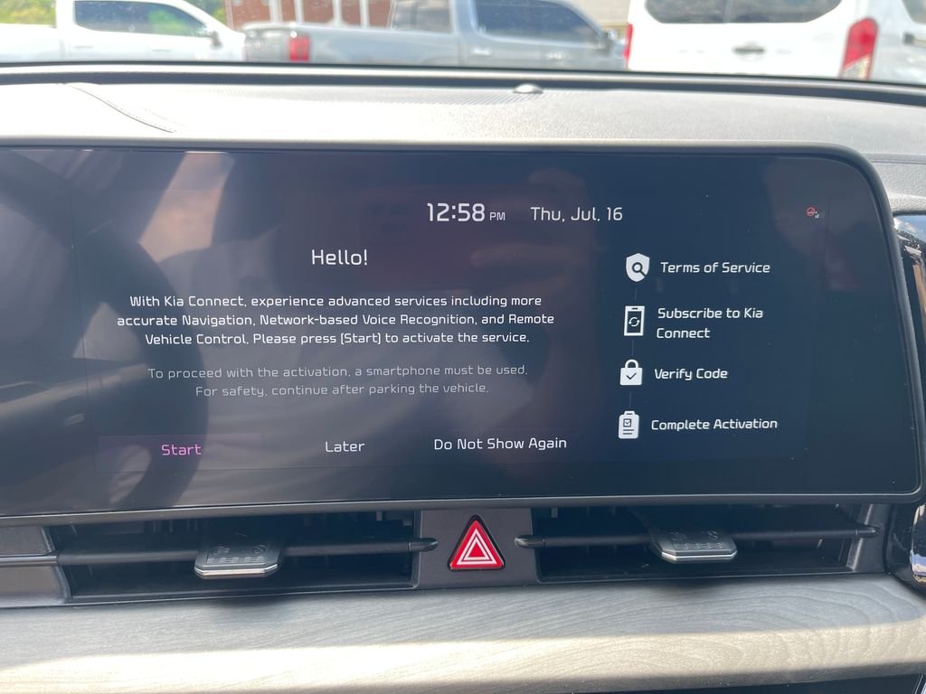 Used 2025 Black Kia X-Line image 21