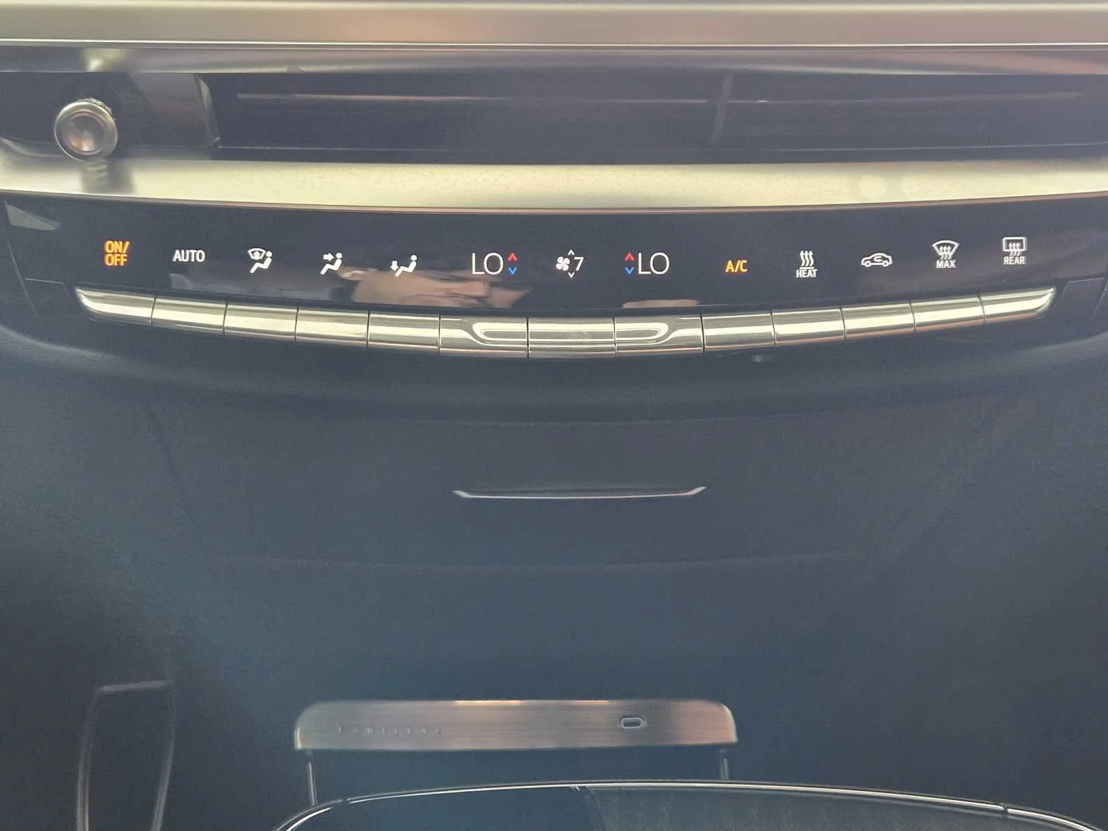 2027 Cadillac LYRIQ Signature Sport - Photo 13