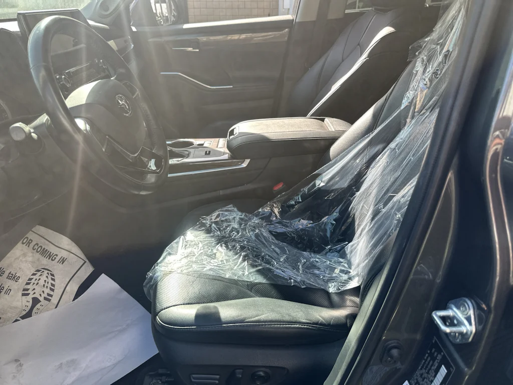 Used 2021 Magnetic Gray Metallic Toyota Hybrid Limited image 7