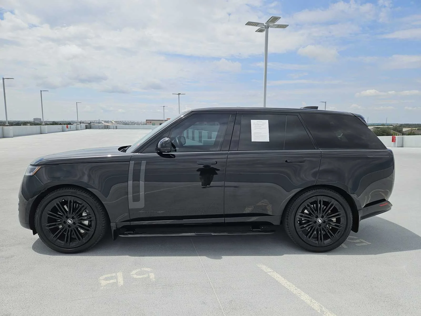 Certified Used 2024 Santorini Black Metallic Land Rover SE image 4