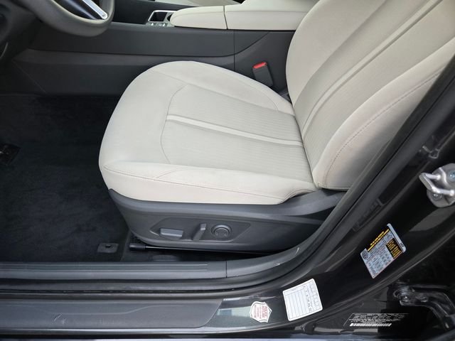Used 2025 Gray Hyundai SEL image 16