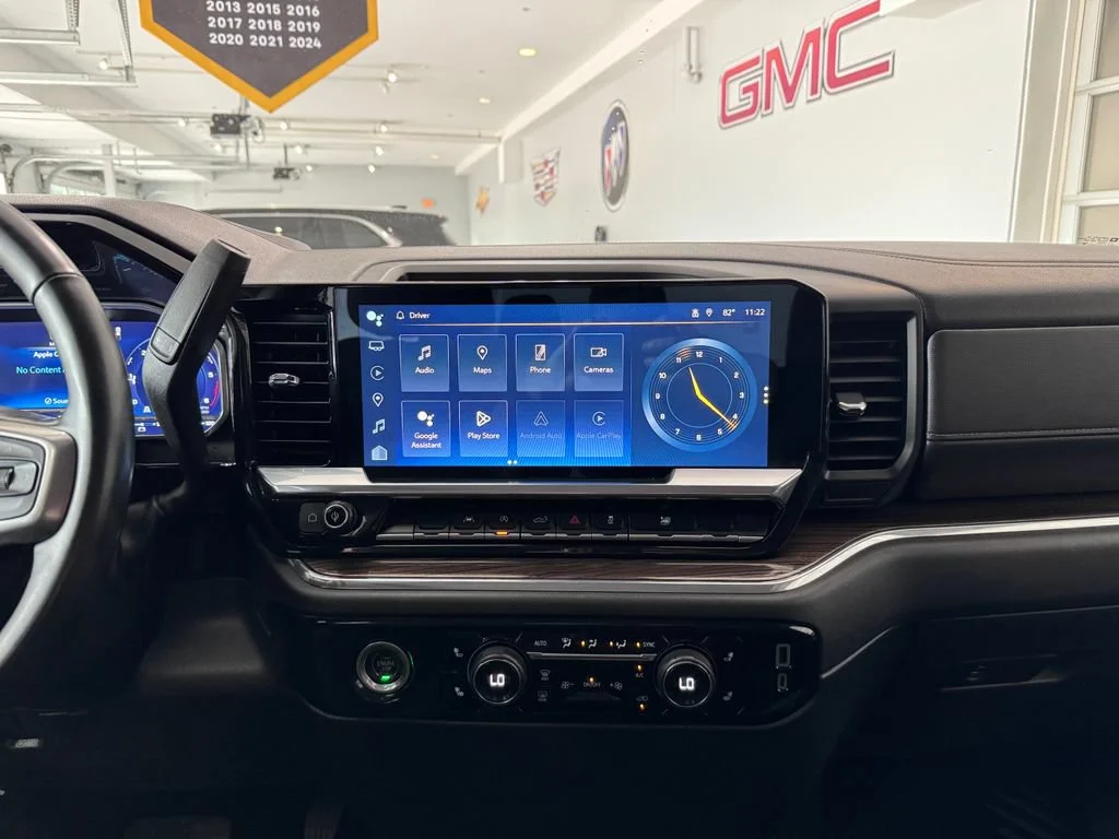 2023 Chevrolet Silverado 1500 RST - Photo 18