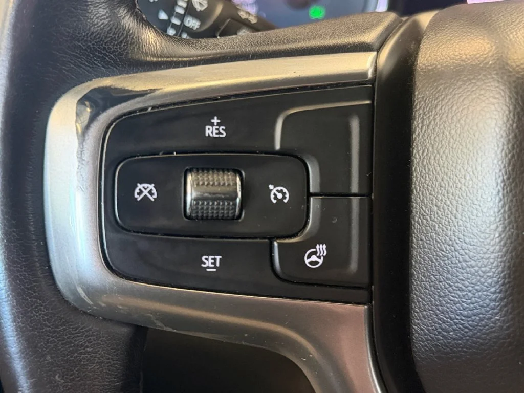 Used 2020 NORTHSKY BLUE METALLIC Chevrolet RST image 32