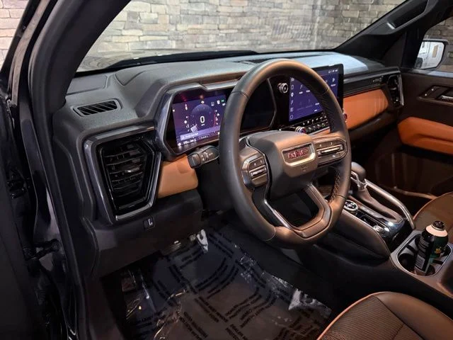 Used 2023 Onyx Black GMC AT4 image 12