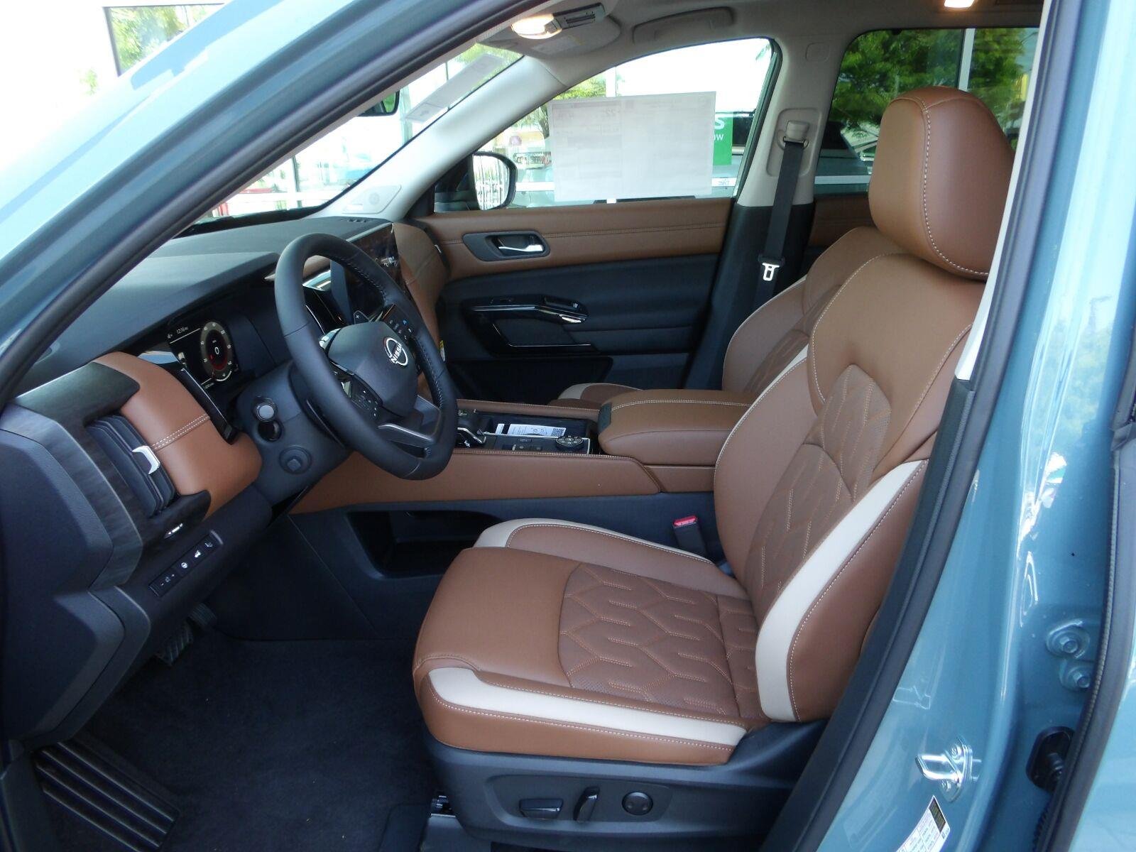 New 2026 Baltic Teal Pearl Nissan Platinum image 16