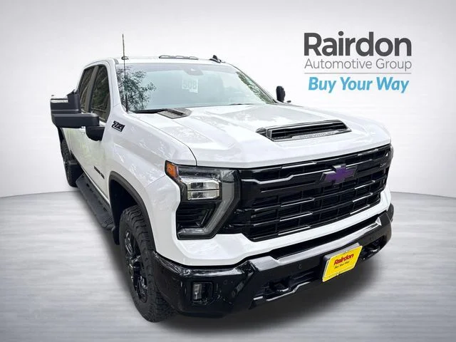 2025 Chevrolet Silverado HD LT 4WD Crew Cab Standard Box's photo