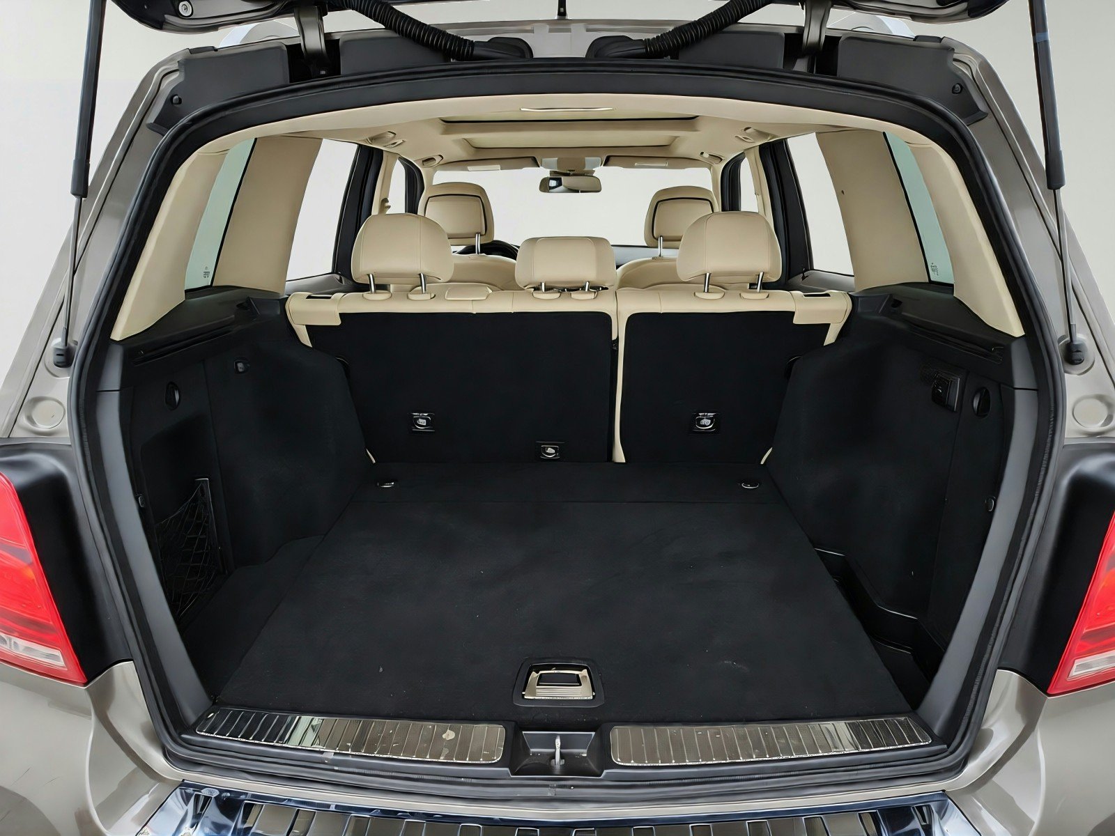 Used 2014 Pebble Gray Mercedes-Benz GLK 350 image 34