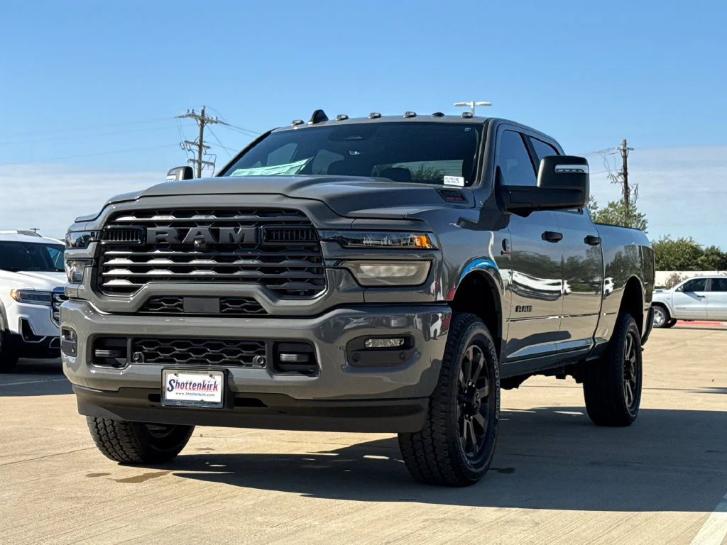 New 2027 Ceramic Gray Clear-Coat Exterior Paint RAM Big Horn image 3