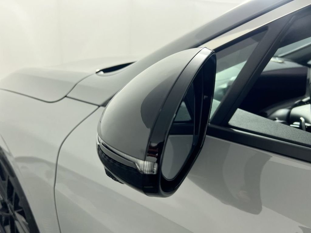 New 2026 Wolf Gray Kia GT image 12