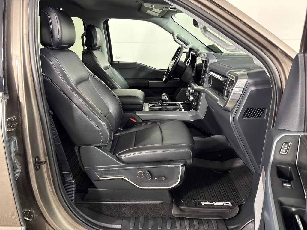 Certified Used 2023  Ford Lariat image 7