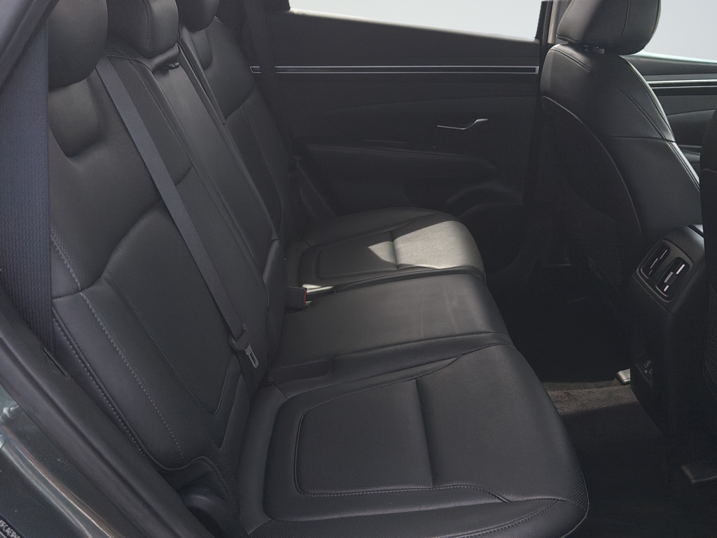 Used 2023 Gray Hyundai SEL image 11
