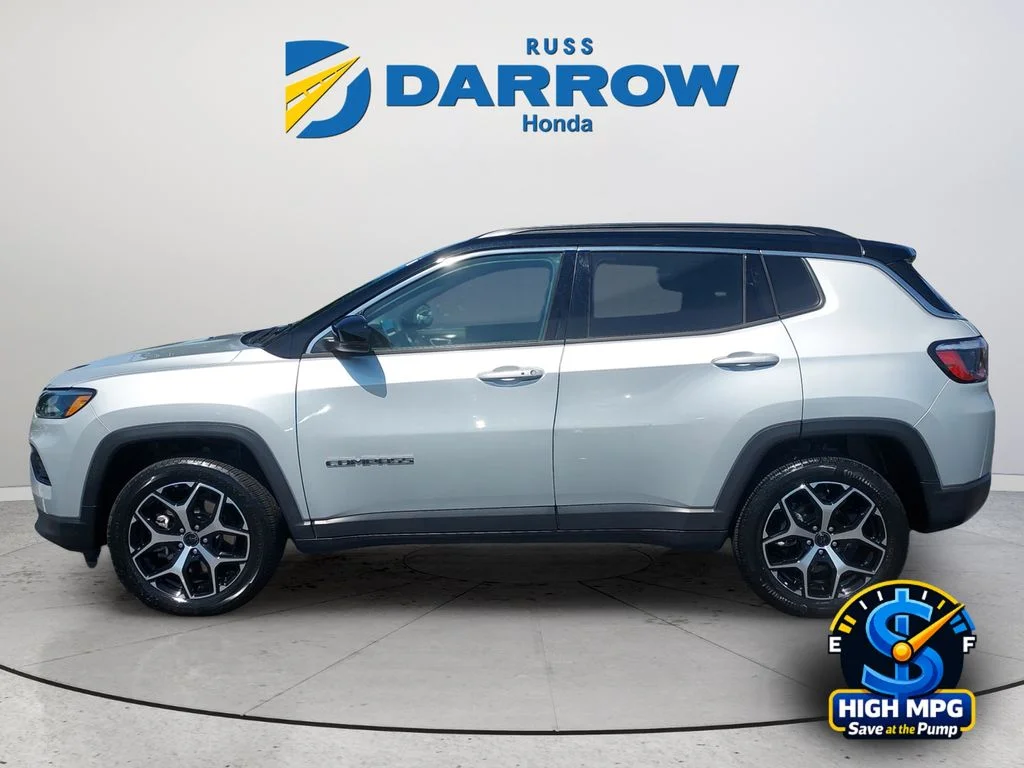 Used 2025 Silver Jeep Limited image 2