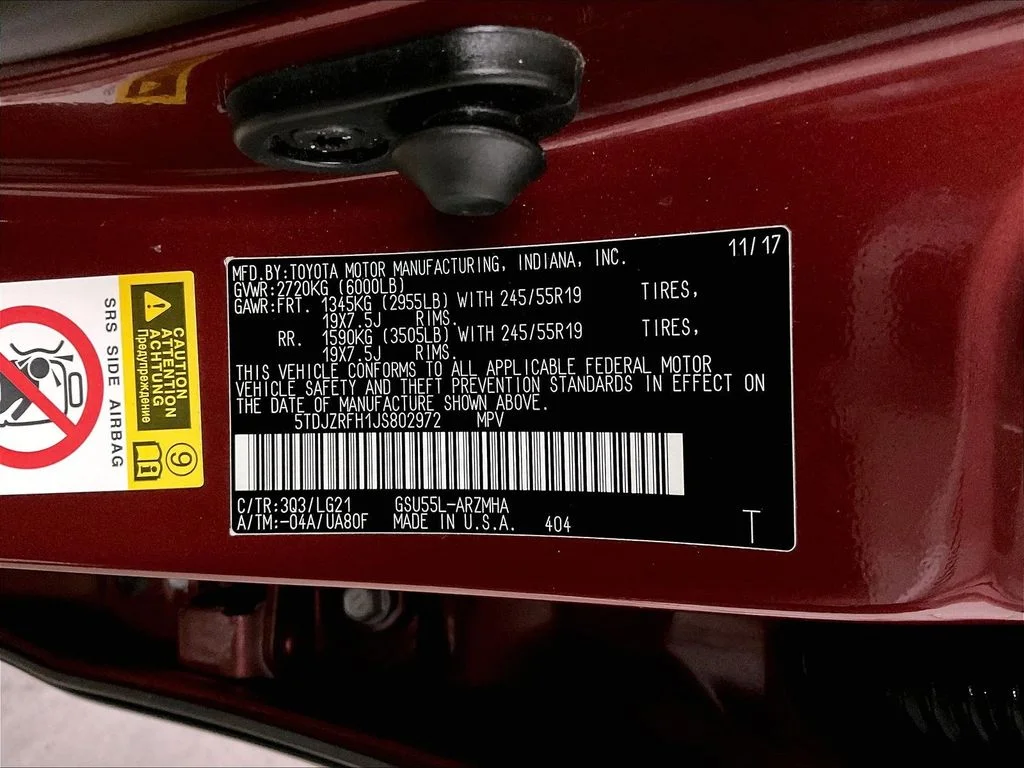 Certified Used 2018 Red Toyota SE image 40