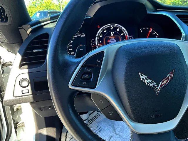 Used 2014 White Chevrolet Base image 13