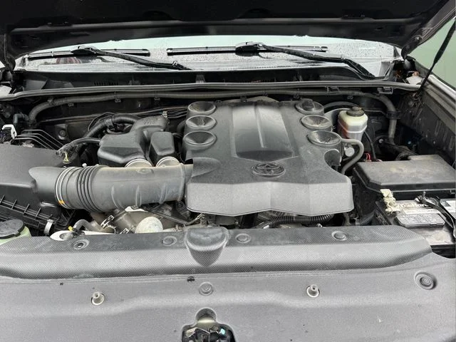 Used 2017 Gray Toyota SR5 Premium image 14