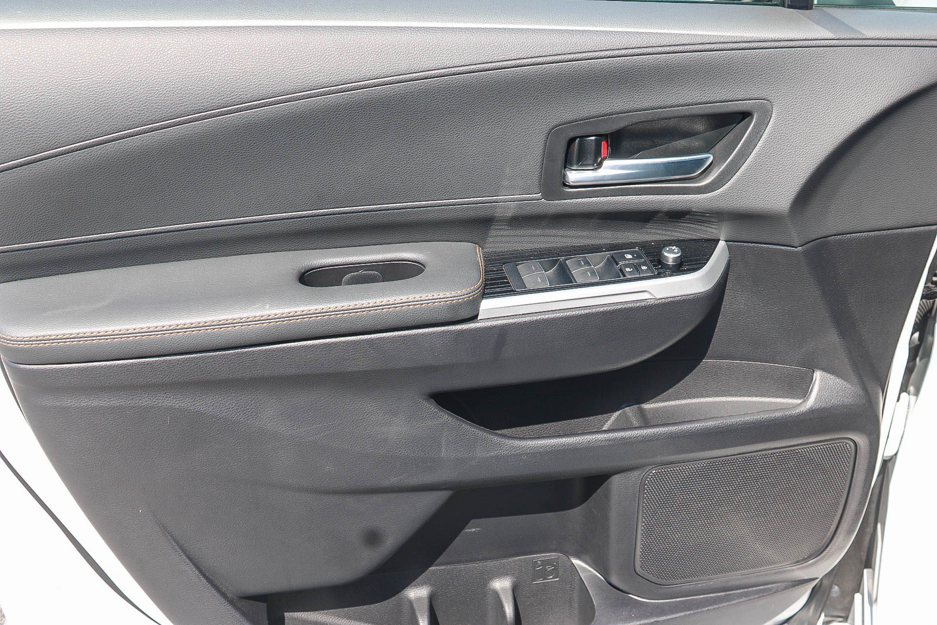 Used 2026 Ice Cap Toyota Woodland Edition image 20