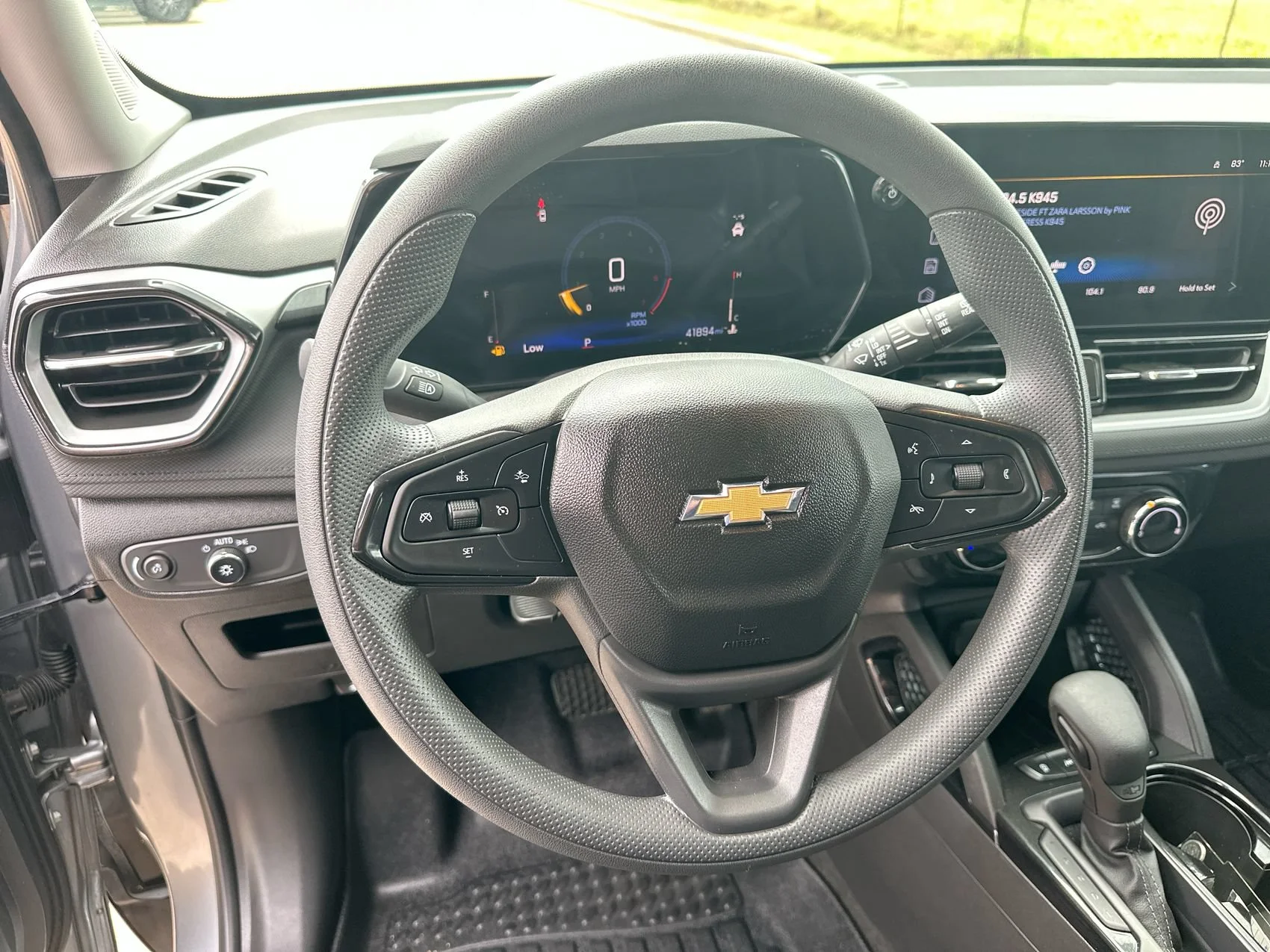 Used 2024 Sterling Gray Metallic Chevrolet LT image 14