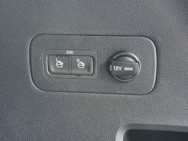 Used 2023 Shimmering Silver Hyundai Calligraphy image 13