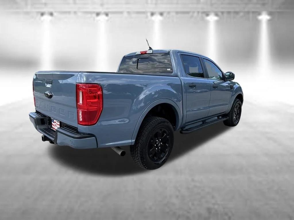 Used 2023 Azure Gray Metallic Ford XLT image 4