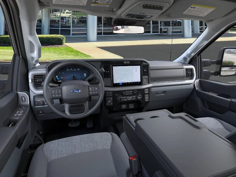New 2026 Oxford White Ford XLT image 9