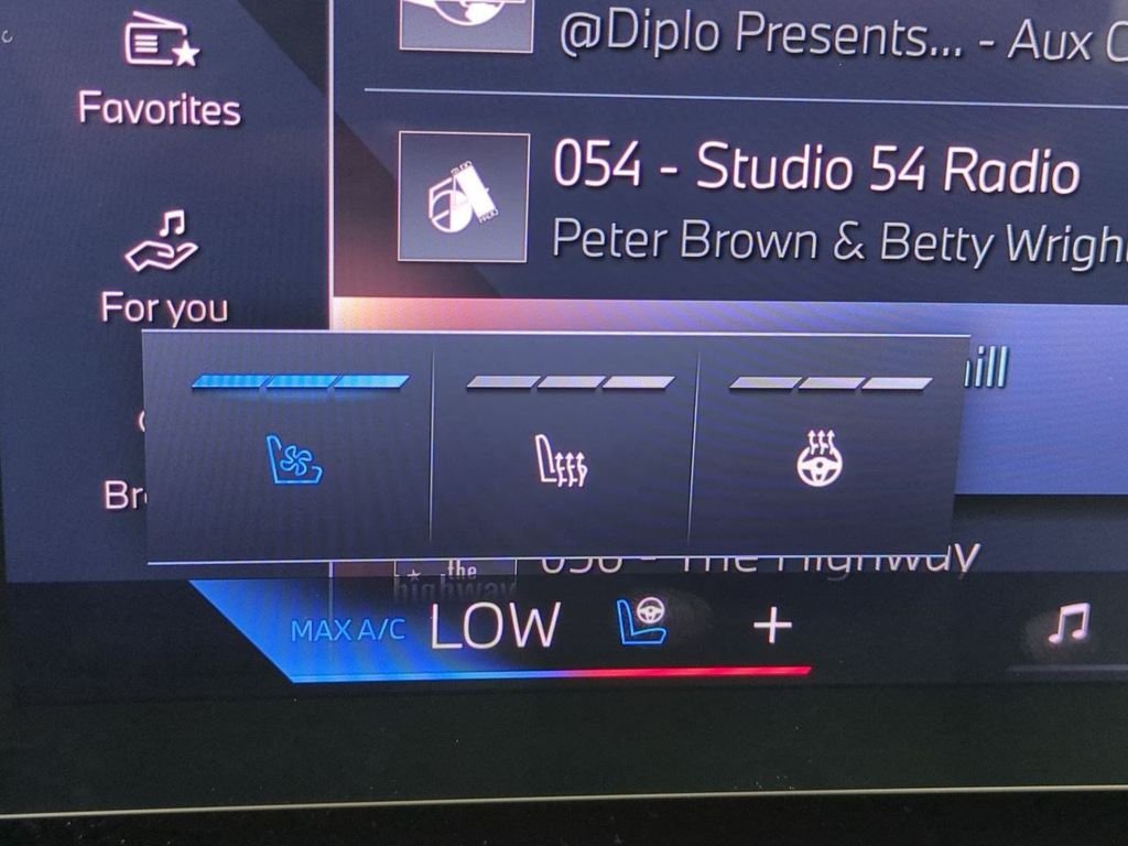 2026 BMW 5 Series 530i - Photo 23