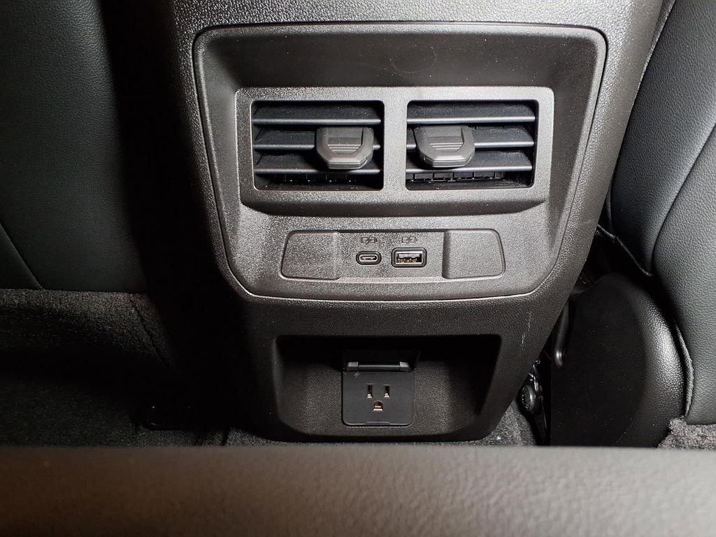 2026 GMC Canyon Elevation - Photo 13