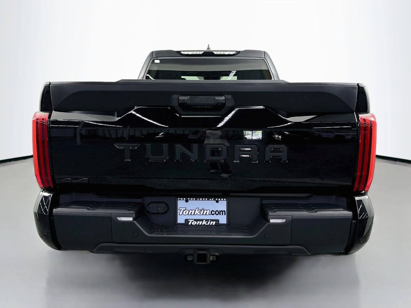 New 2026 Midnight Black Metallic Toyota  SR5 image 6