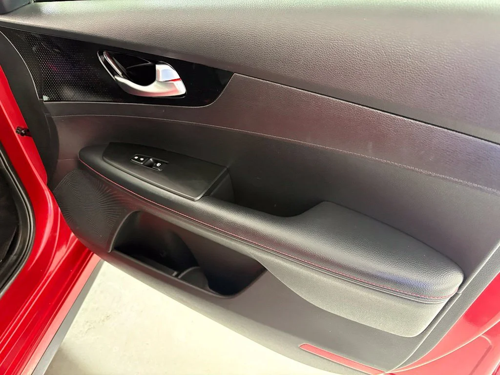 Used 2023 Red Kia GT image 39