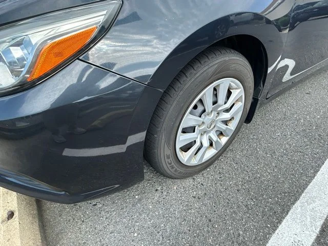 Used 2017 Blue Nissan 2.5 S image 3
