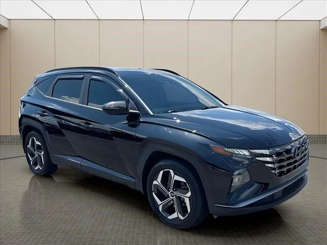 Used 2022 Black Hyundai SEL image 2