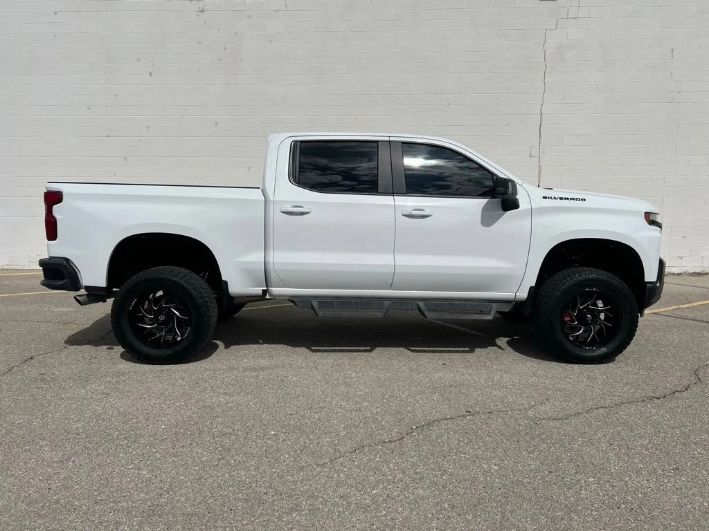 Used 2021 Summit White Chevrolet LT image 7