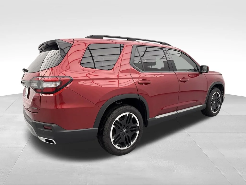 New 2026 Radiant Red Metallic II Honda Touring image 14
