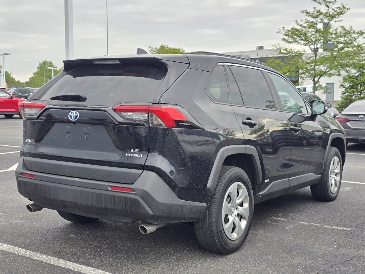 Used 2022 Black Toyota LE image 7