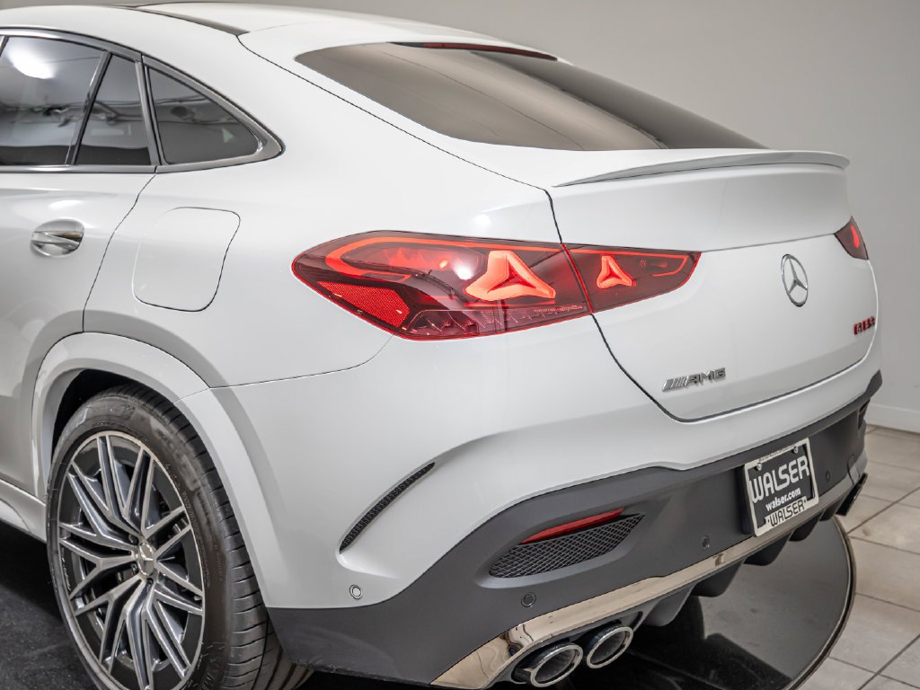 New 2027 MANUFAKTUR Moonlight White Metallic Mercedes-Benz AMG® GLE 53e 4MATIC+ Coupe image 20