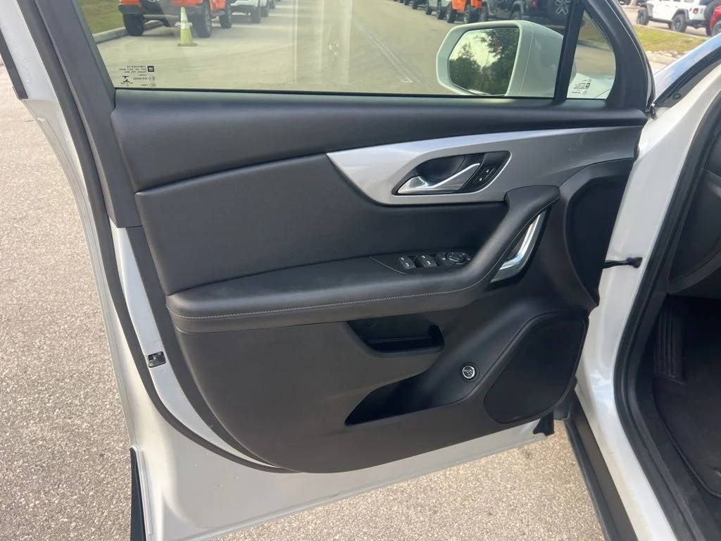 Used 2020 Beige Chevrolet LT image 27