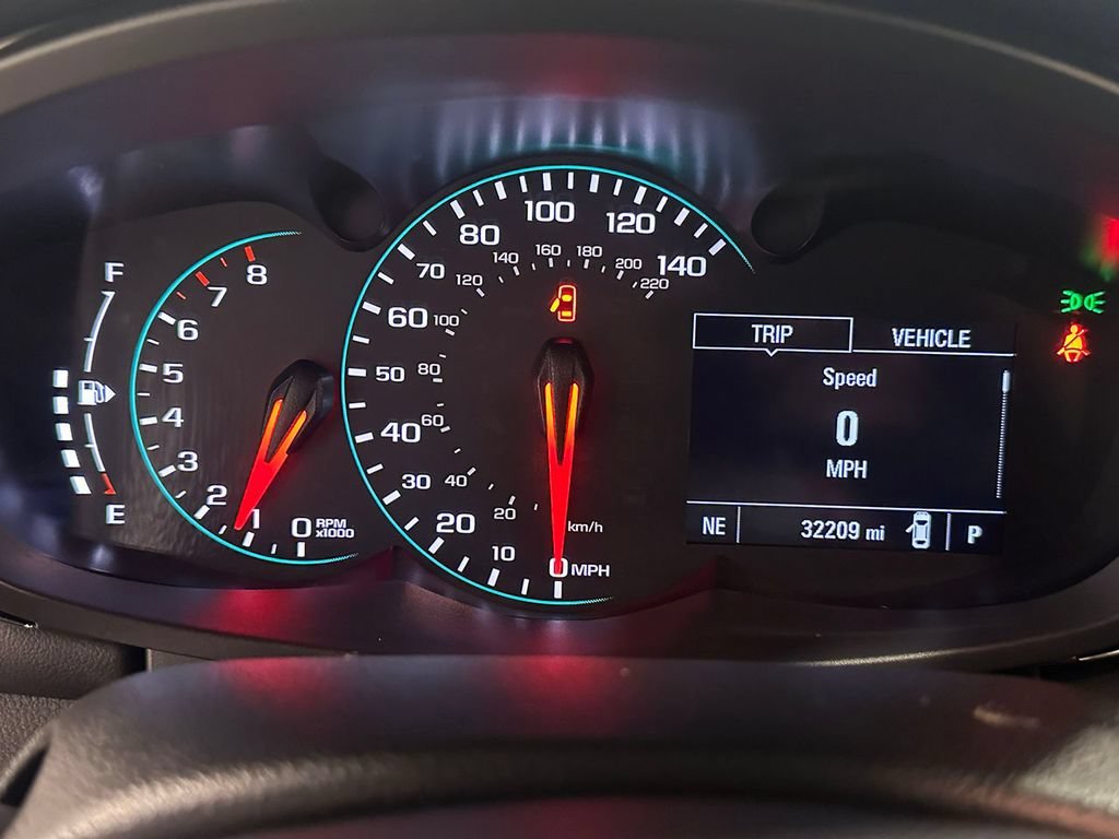 Used 2022 Crimson Metallic Chevrolet LT image 6