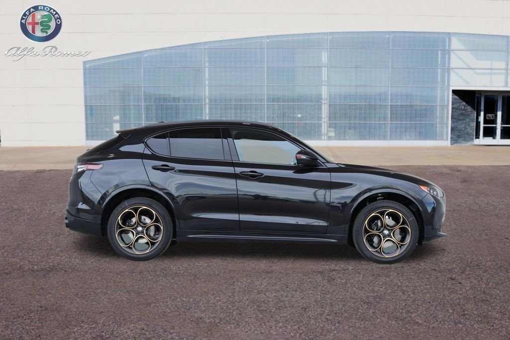 2025 Alfa Romeo Stelvio Intensa - Photo 54