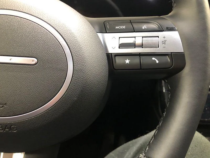 2025 Hyundai Santa Cruz Limited - Photo 23